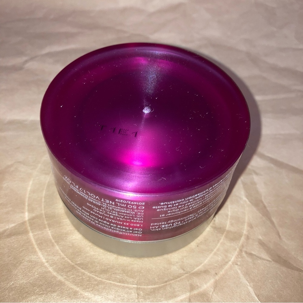 Murad Nutrient-Charged Water Gel - Picture 2 of 4